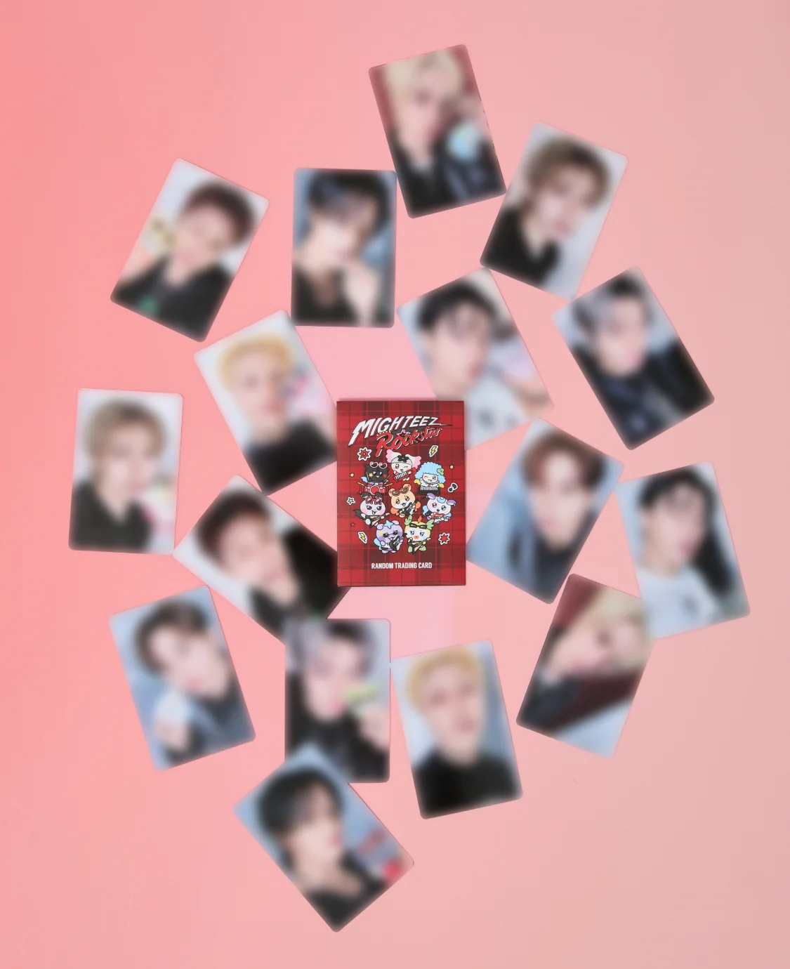 MIGHTEEZ (ATEEZ) - OFFICIAL MD - random Trading Card